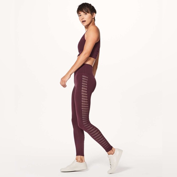 Lululemon Reveal 7/8 Tight Stripes 25" - Picture 4 of 9